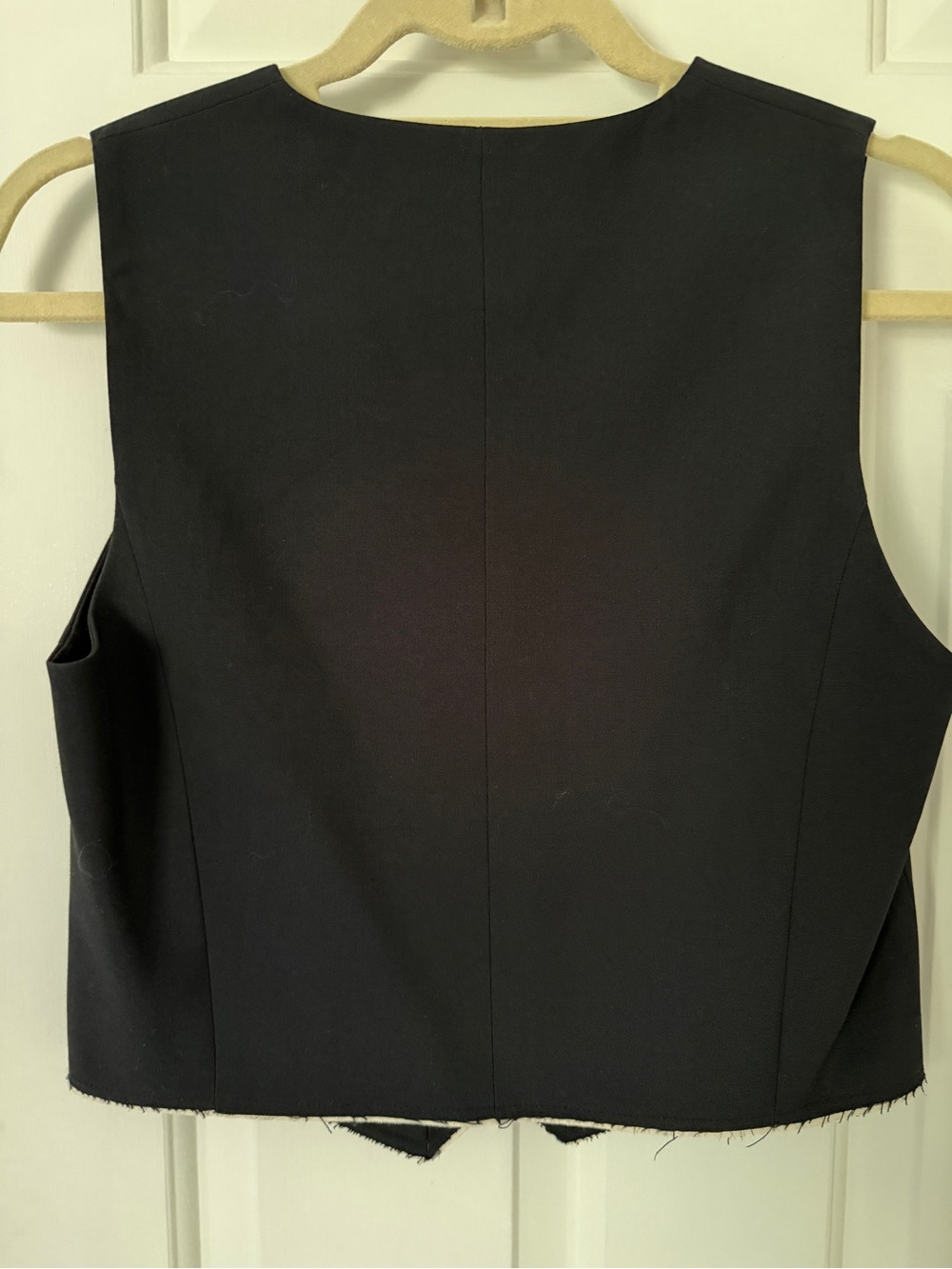 Zara Vest - Picture 2 of 3